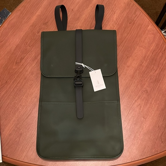 Rains Waterproof Mini Unisex Backback with Stap Sleeves - Picture 3 of 12